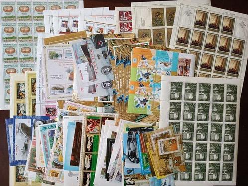 De hele wereld 1965/2012 - Verzameling van MNH-bladen en, Postzegels en Munten, Postzegels | Amerika