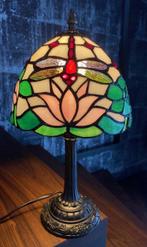 Style Tiffany - Lampe de table - dans lesprit de lArt