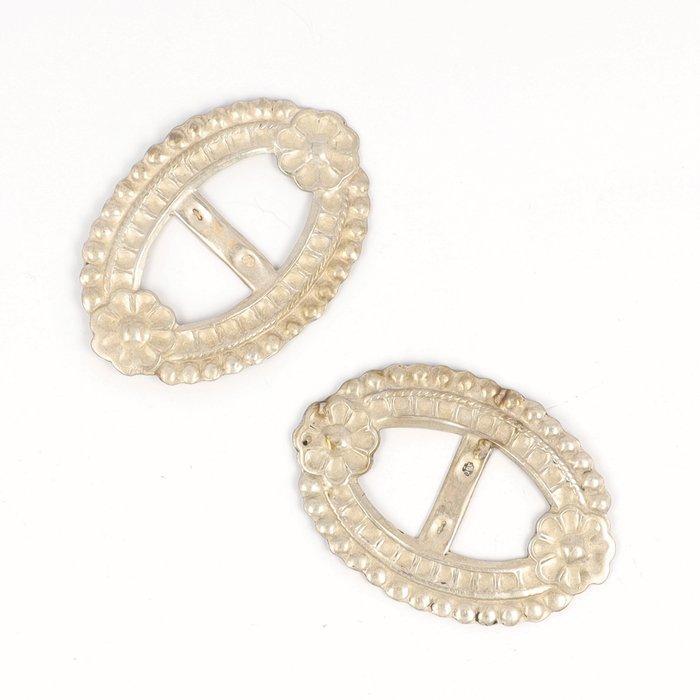 Verzameling Klederdracht Gespen - Wed. A.O. Drost, Antiek en Kunst, Antiek | Zilver en Goud