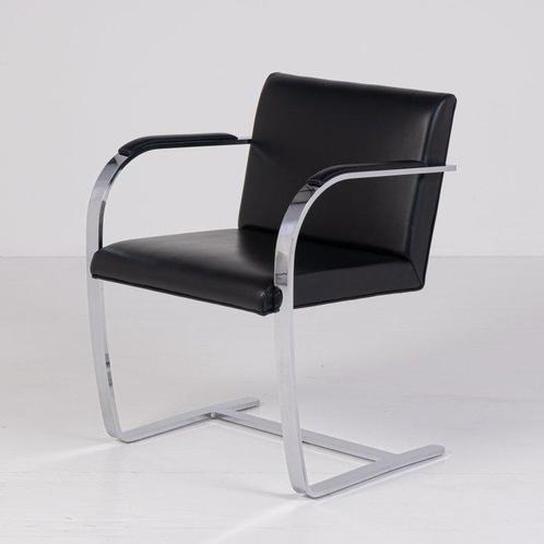 Alivar - Ludwig Mies van der Rohe - Stoel - Brno - Leder,, Antiek en Kunst, Antiek | Meubels | Stoelen en Sofa's