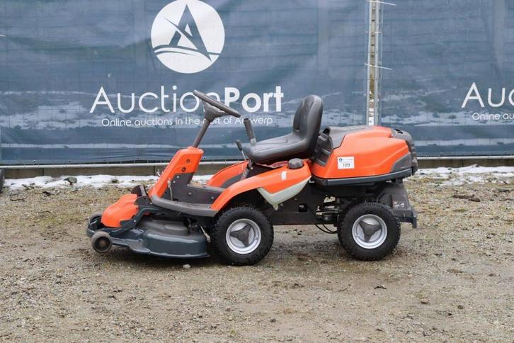 Veiling: Zitmaaier Husqvarna R215TH Benzine 12.8kW 2018, Tuin en Terras, Zitmaaiers, Ophalen
