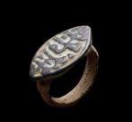 Viking periode Brons Zeldzame Uitstekende Ring – Eindeloze, Handtassen en Accessoires