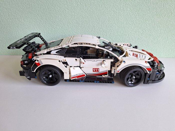Lego Set - Technic - 42096 PORSCHE 911 RSR en 42078 MACK, Enfants & Bébés, Jouets | Duplo & Lego