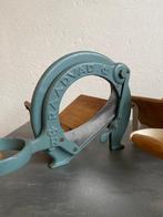 Raadvad - Ove Larsen - Broodsnijmachine - IJzer - Twee, Antiek en Kunst