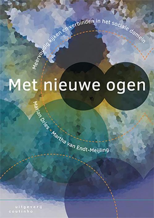 Met nieuwe ogen 9789046905814 Martha van Endt-Meijling Erven, Boeken, Muziek, Zo goed als nieuw, Verzenden