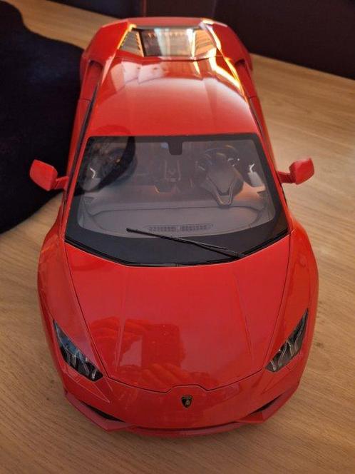 Pocher 1:8 - Modelauto - Lamborghini huracan, Hobby en Vrije tijd, Modelauto's | 1:5 tot 1:12