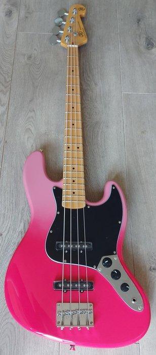 SX - Modern Series JB style electric bass guitar with beschikbaar voor biedingen