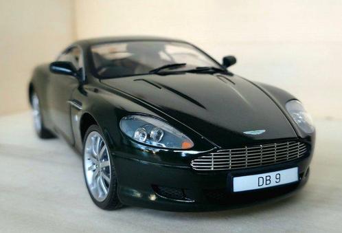 Solido 1:18 - Voiture miniature - Aston Martin DB9 - Vert, Hobby en Vrije tijd, Modelauto's | 1:5 tot 1:12