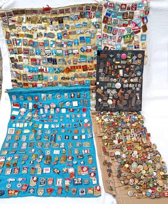 Draagspeld Socialist Collection 1950-1980 - USSR, GDR, PPR,, Antiek en Kunst, Antiek | Speelgoed