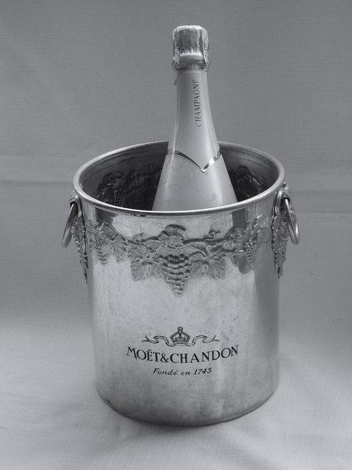 ARGIT (Paris)/ MOËT & CHANDON - Rafraîchisseur à champagne -, Antiek en Kunst, Antiek | Meubels | Tafels