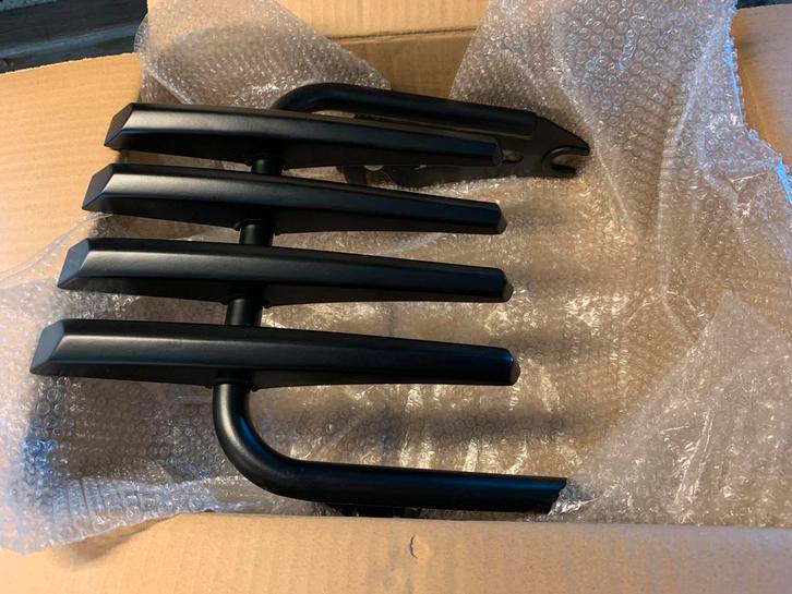 Phoenix bagagerek mat zwart passend op Harley Touring Nieuw!, Motos, Pièces | Harley-Davidson, Enlèvement ou Envoi
