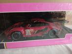 IXO 1:18 - Modelauto - Porsche 911 RSR Iron Lynx #85 24H Le
