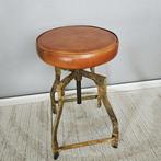 Kruk - Draaikruk in hoogte verstelbaar - Leder, IJzer