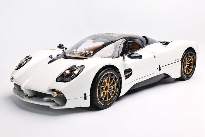 POCHER - Bouwpakket Ontwerp - Pocher Porsche 917 / 1:8, Hobby & Loisirs créatifs, Voitures miniatures | 1:5 à 1:12