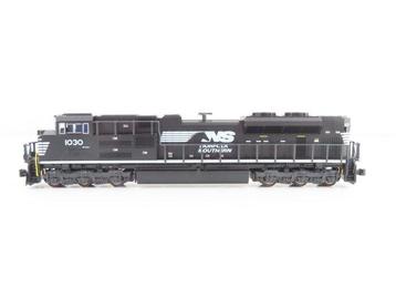 Kato N - 176-8514-DCC - Diesellocomotief (1) - EMD SD70ACe, beschikbaar voor biedingen