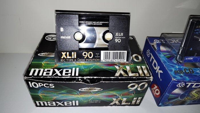 Maxell XLll 90 + TDK SA90 TYPE ll In Box - Diverse titels -, TV, Hi-fi & Vidéo, Radios