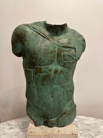 Igor Mitoraj (1944-2014) - Sculpture, Persée - 48 cm -