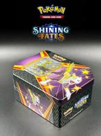 Pokémon TCG - Pokémon Shining Fates Tin Boltund V - 2021 -, Hobby en Vrije tijd, Verzamelkaartspellen | Pokémon, Nieuw