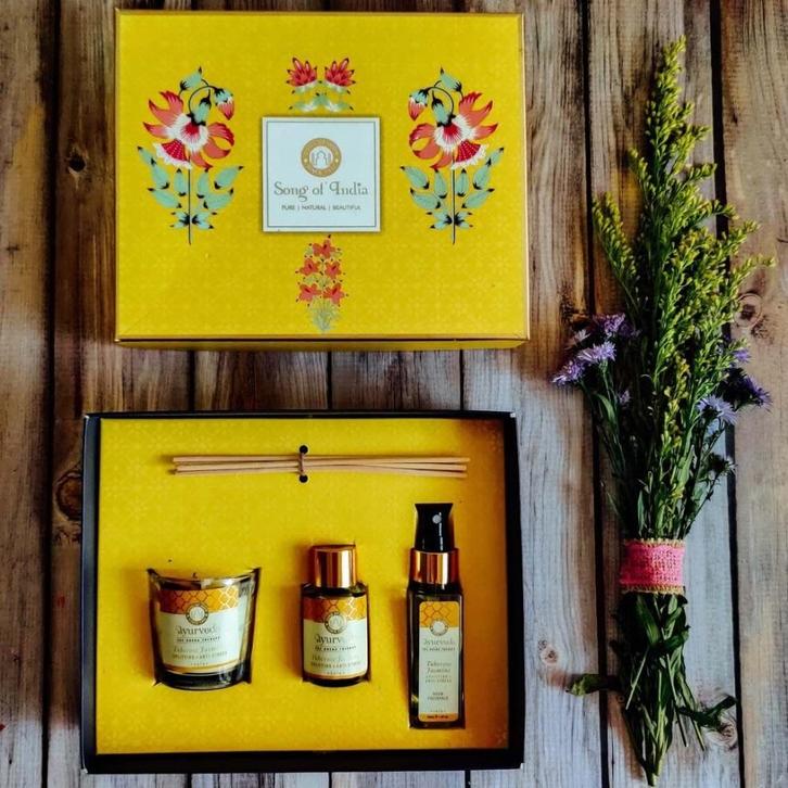Song of India - Ayurveda Gift Box met geurstokjes, geurkaars, Sport en Fitness, Gezondheidsproducten en Wellness, Ophalen of Verzenden