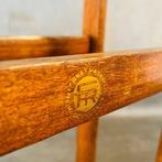 Fratelli Reguitti - Valet - Bois, Design italien Moyen Âge., Antiek en Kunst