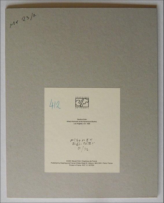 Sanford Roth - Alfred Hitchcock at the Paramount Studios,, Antiquités & Art, Art | Objets design