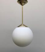 Plafondlamp - Opaline glas - Hanglamp van messing met een, Antiek en Kunst