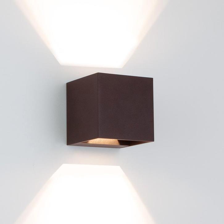 Spots opbouw Reach Up en Down Muurlamp Zwart/Bruin kubus met, Huis en Inrichting, Lampen | Overige, Verzenden