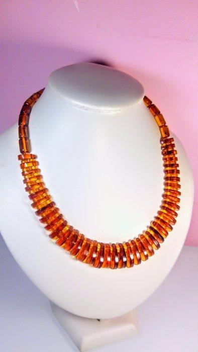Baltische barnsteen ketting - Maanvormige kralen - Barnsteen, Verzamelen, Mineralen en Fossielen