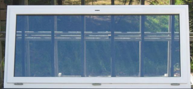 pvc raam , kipraam , chassis 197 x 93 wit / kiezelgrijs, Doe-het-zelf en Bouw, Raamkozijnen en Schuifdeuren, Inclusief glas, Nieuw