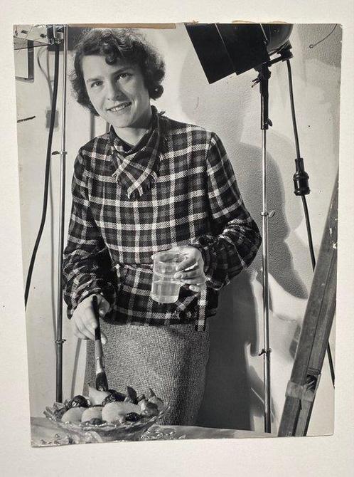 Margaret Bourke-White. - Delineator, Self Portrait front., Antiek en Kunst, Kunst | Schilderijen | Modern