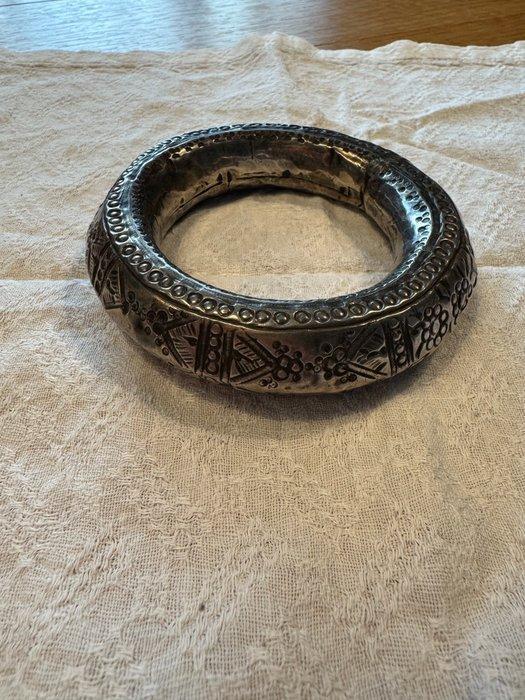 Bracelet à grelots éthnique antique – finement gravé –, Antiquités & Art, Art | Art non-occidental