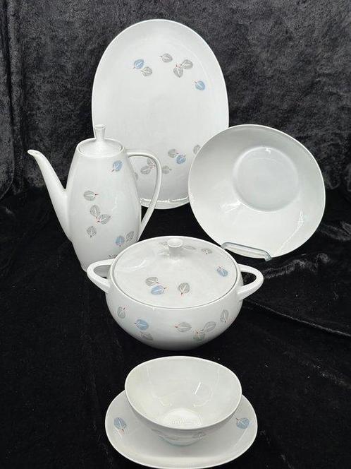 Harnais - Service en porcelaine Thomas Allemagne avec, Antiek en Kunst, Antiek | Meubels | Tafels