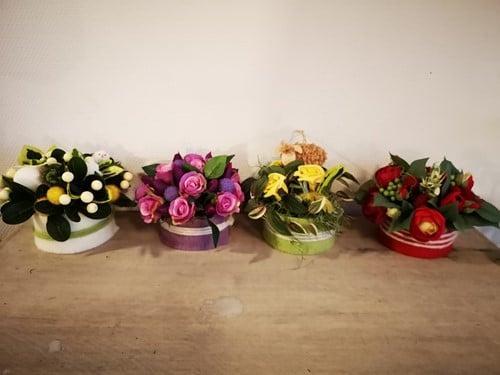 Oasis® Tafeldecoratie met wol Rond Medi Wit 1 stuk, Huis en Inrichting, Woonaccessoires | Kunstplanten en Kunstbloemen, Nieuw