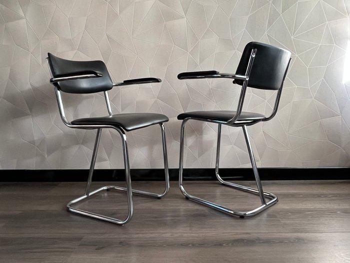 Chaise - Métal, Chromé(e), Cuir synthétique - Deux chaises, Antiek en Kunst, Kunst | Designobjecten