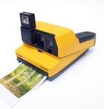 Polaroid 600 Impulse Yellow Limited Edition + Neck Strap |, Nieuw
