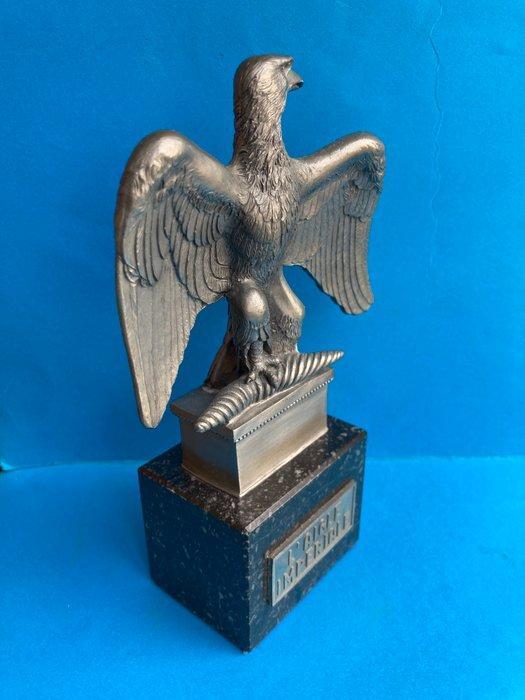 les ETAINS du PRINCE NAPOLEON l’AIGLE IMPERIAL - Tinnen, Antiek en Kunst, Curiosa en Brocante