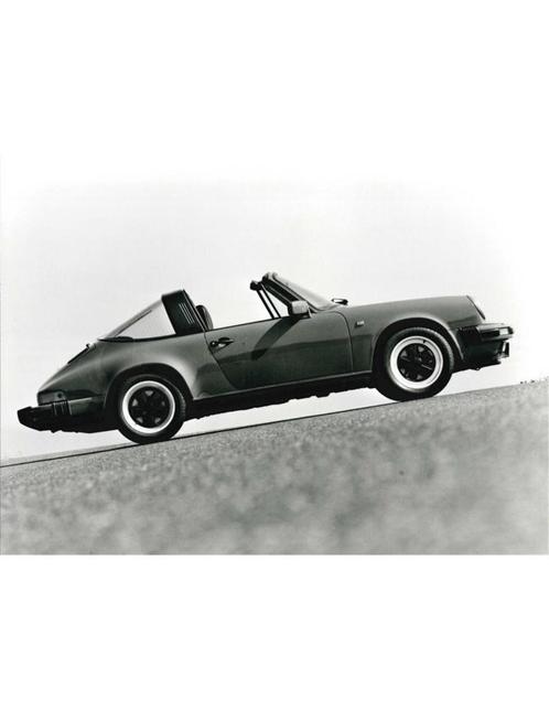 1989 PORSCHE 911 CARRERA TARGA PERSFOTO, Boeken, Auto's | Folders en Tijdschriften, Ophalen of Verzenden