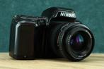 Nikon F-601 | 35-70mm 1:3.3-4.5, Audio, Tv en Foto, Fotocamera's Analoog, Nieuw