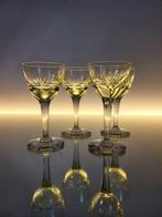 Drinkservies (4) - uranium - geslepen wijnglazen