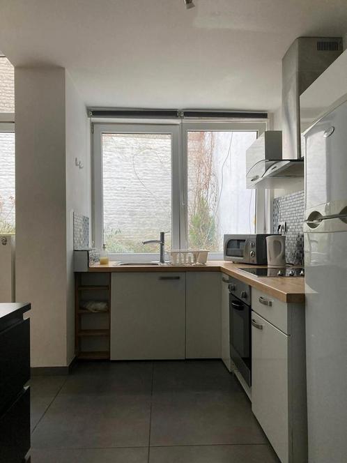 Appartement en Rue du Trône, Ixelles, Immo, Appartementen en Studio's te huur