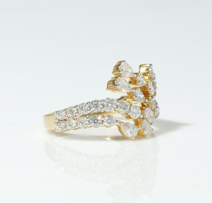 Cocktailring - 14 karaat Geel goud - 1.22ct. tw. Diamant, Handtassen en Accessoires, Antieke sieraden