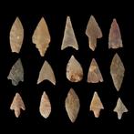 Neolithisch Vuursteen, Steen, Agate Verzameling van 15