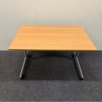 Tweedehands ahrend bureau 120x80 cm, hoogte instelbaar,, Gebruikt, Bureau