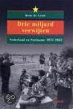 Drie miljard verwijten 9789085060253 R. de Groot, Boeken, Verzenden, Gelezen, R. de Groot