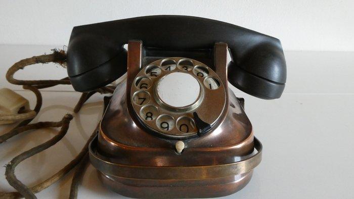 Atea - Analoge telefoon - RTT 56B - Koper, Bakeliet, Antiek en Kunst, Kunst | Designobjecten