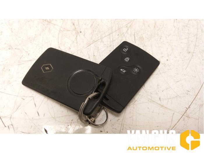 Sleutelkaart Renault Clio O187977, Auto-onderdelen, Carrosserie