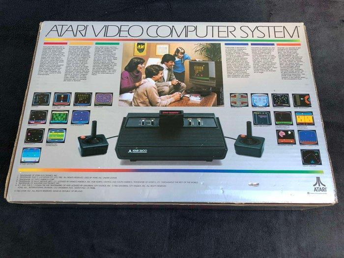 Atari - 2600 VCS - Pack Space Invaders PAL - new -, Games en Spelcomputers, Spelcomputers | Overige Accessoires
