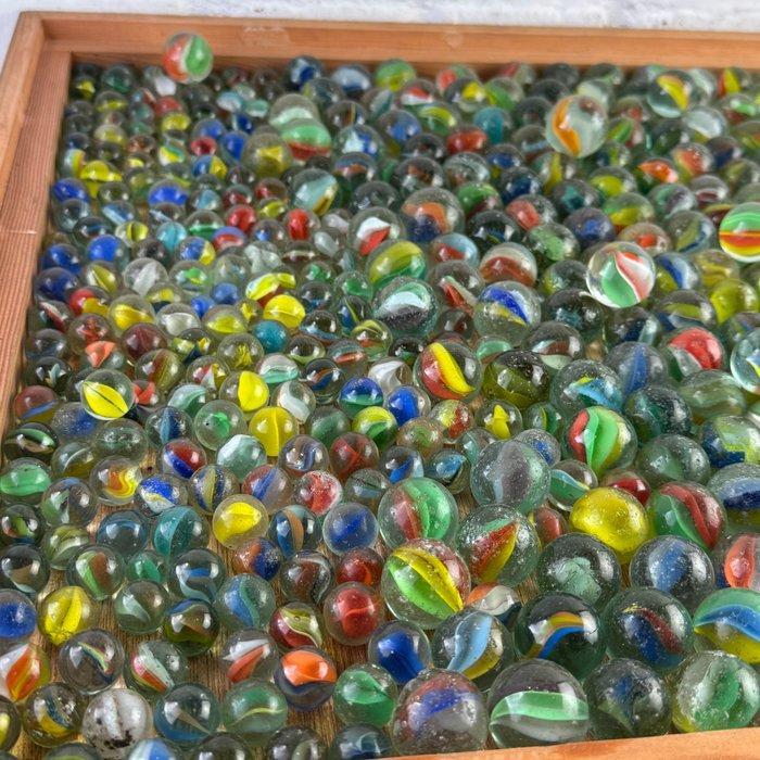 Marbles Collection Cats eye and Sparklers glass marbles from, Antiek en Kunst, Antiek | Speelgoed