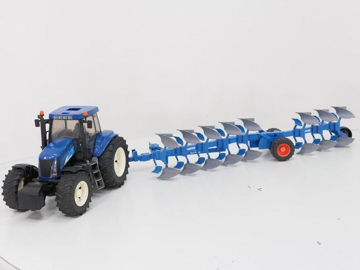 Schaal 1:16 Bruder 2250 en 3020 New Holland TG285 tractor..., Hobby en Vrije tijd, Modelauto's | Overige schalen, Gebruikt, Ophalen of Verzenden