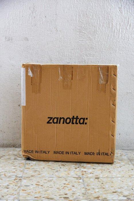 Zanotta - Achille Castiglioni - Tabouret - Mezzadro - Acier,, Antiek en Kunst, Kunst | Designobjecten